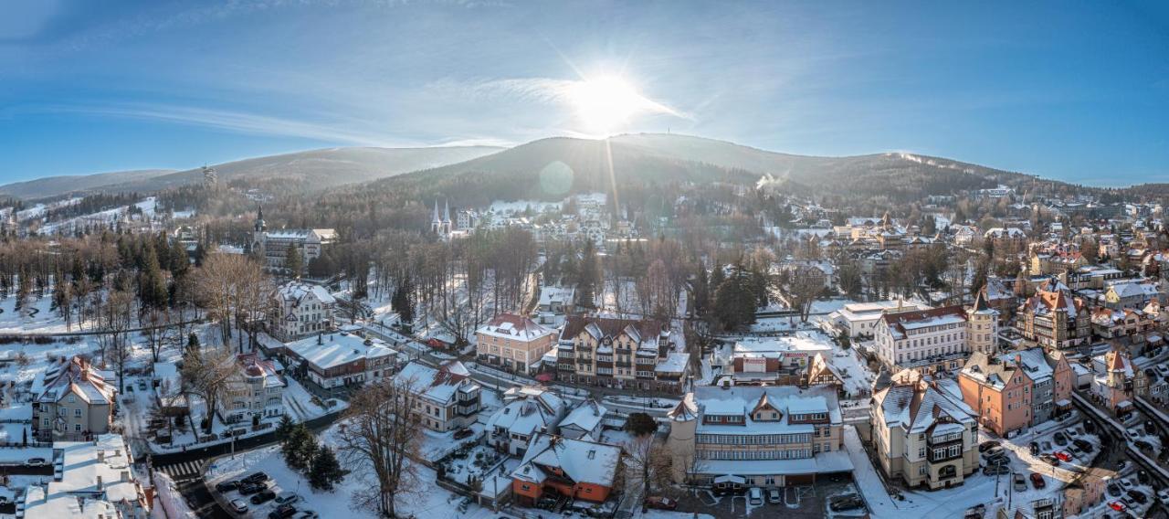 Izerskie Oblicze Świeradów-Zdrój Esterno foto